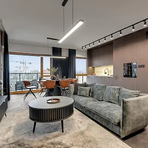 Nadmotlawie Estate Gym, Sauna & Parking By Downtown Apartment