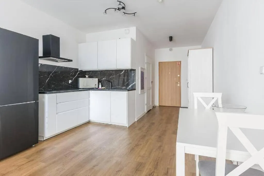 Central Apartments & W25/21 Danzica